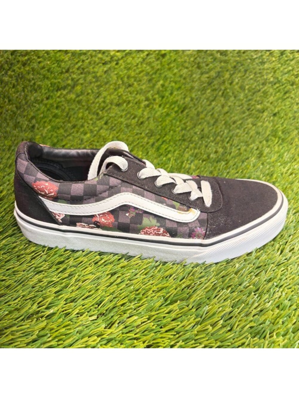 Vans Ward‎ Girls Size 5Y Black White Pink Athletic Skateboard Shoes Sneakers